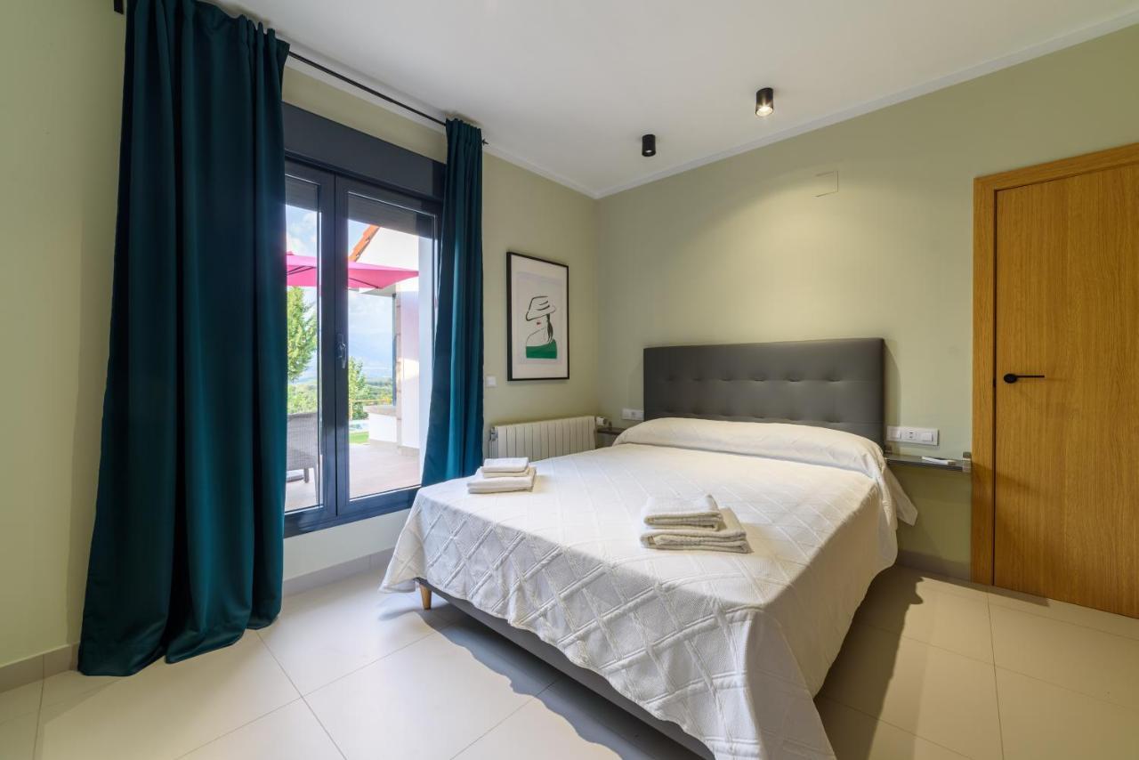 Apartamentos Rurales La Gloria De Yuste คาไรซ์ เดลา เบรา ภายนอก รูปภาพ