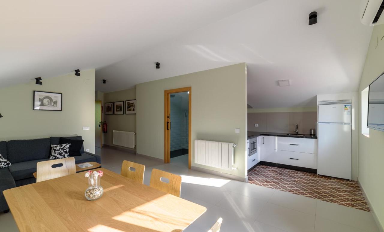 Apartamentos Rurales La Gloria De Yuste คาไรซ์ เดลา เบรา ภายนอก รูปภาพ