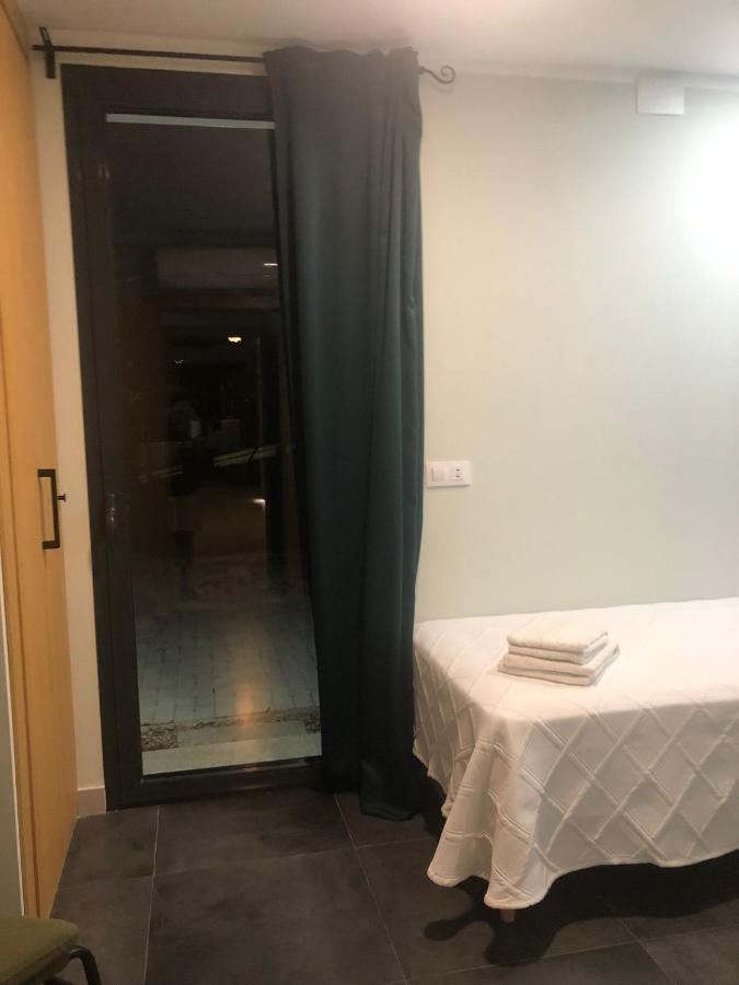 Apartamentos Rurales La Gloria De Yuste คาไรซ์ เดลา เบรา ภายนอก รูปภาพ