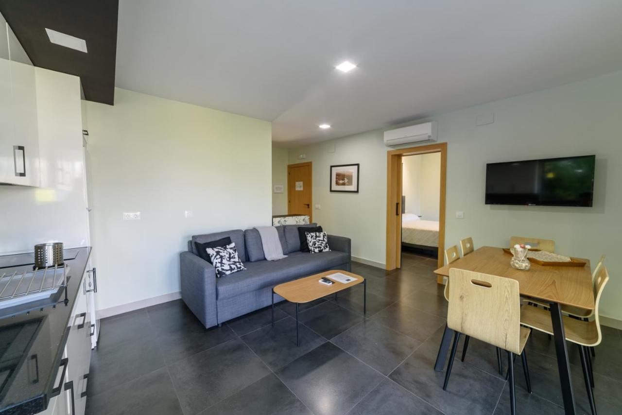 Apartamentos Rurales La Gloria De Yuste คาไรซ์ เดลา เบรา ภายนอก รูปภาพ